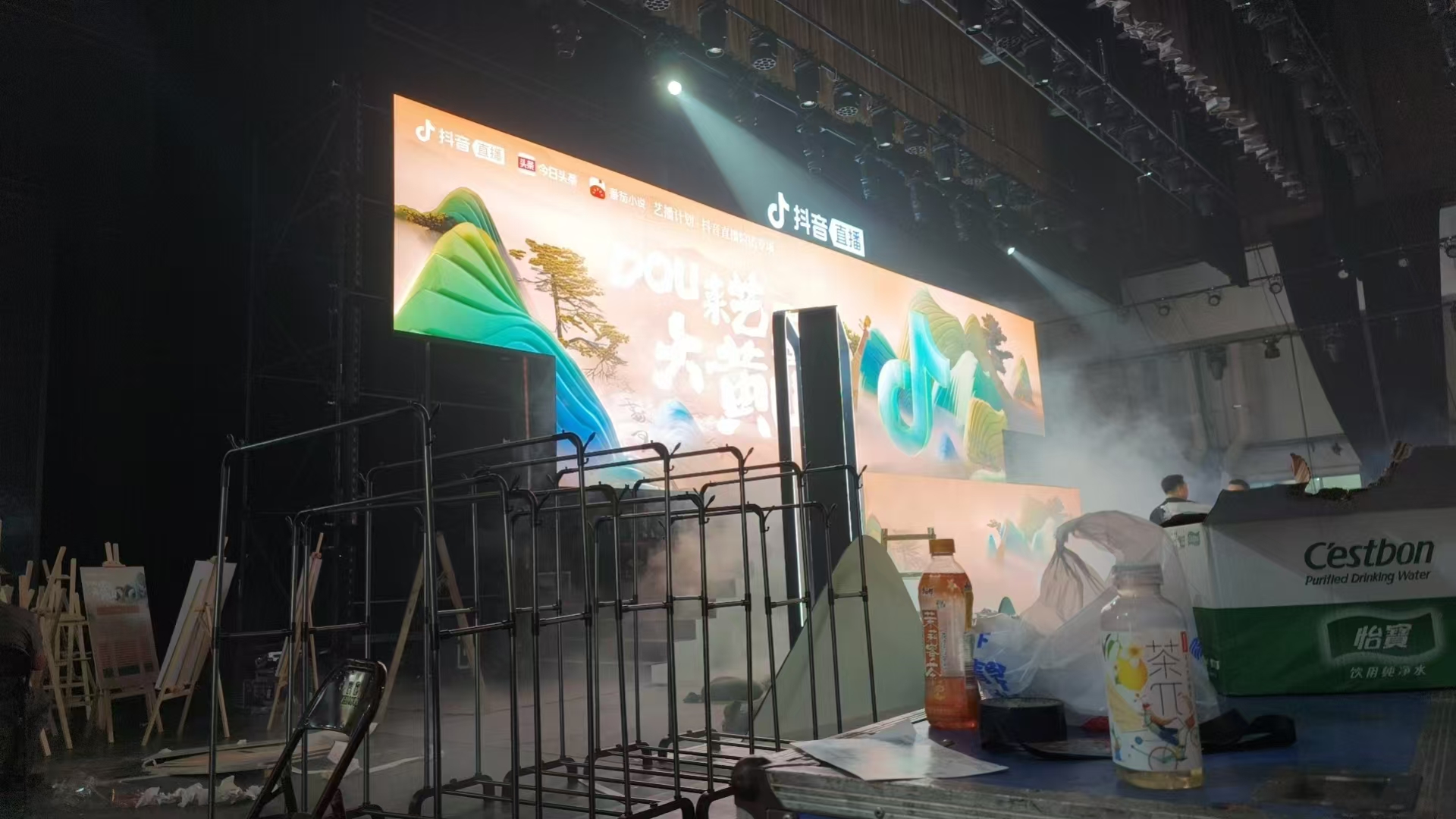 徽州大剧院搭建现场